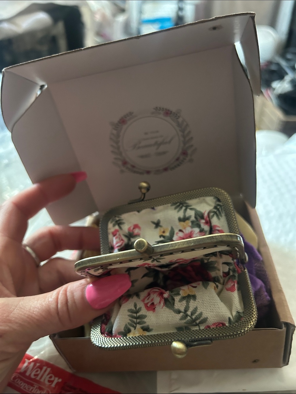 Floral Kiss-Lock Coin Purse - Cream Floral